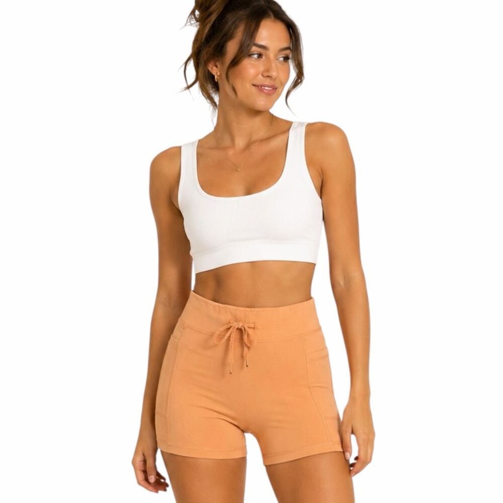 OFFLINE BY AERIE Women’s Orange High Rise Biker Shorts Size Medium